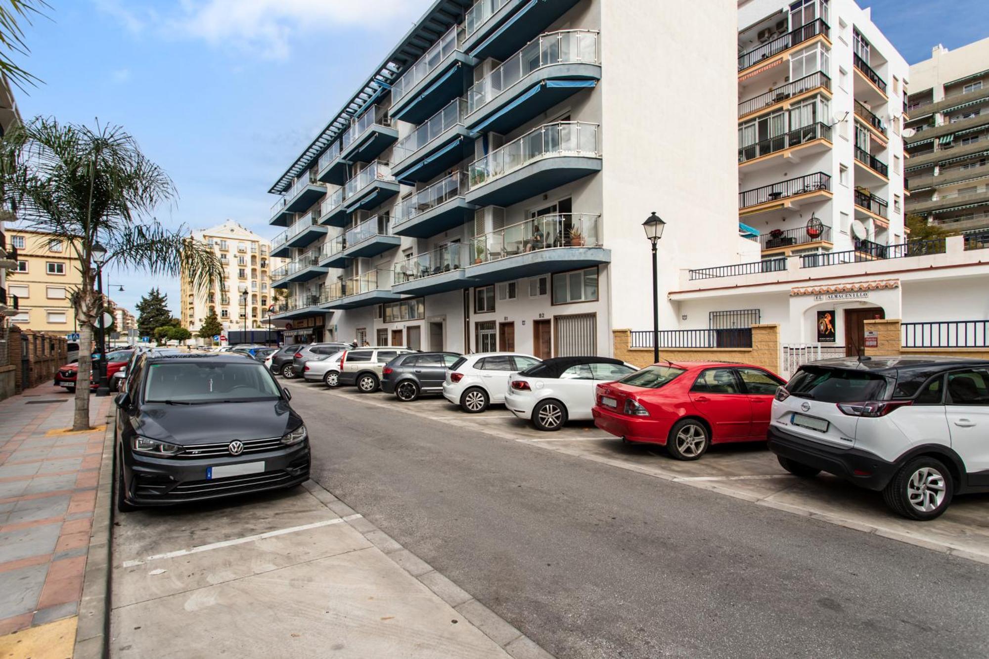 Sur Suites 2 Estudios Industriales Fuengirola Bagian luar foto